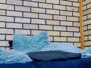 ivorydreams live cam preview