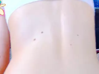 ivorydreams's Live Sex Cam Show