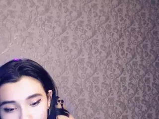 klarisalm's Live Sex Cam Show