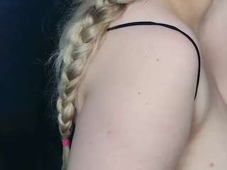 le modèle allybabyy est en webcam porno dans un show sur le site camsoda, il possède les tags suivants: ass,sexy,lush,ass bouncing,naked,natural,orgasm,pov,pregnant,pussy,shaved pussy,living room,smoking,solo,strip,striptease,tattoos,tease,toys,young adult