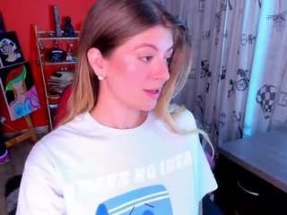 emmaa-hostt