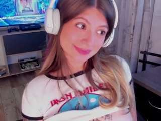 emmaa-hostt