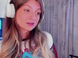 emmaa-hostt