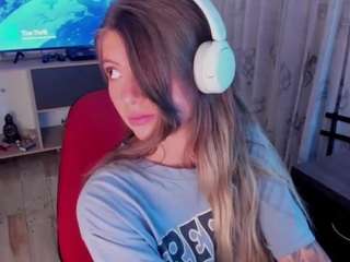 emmaa-hostt