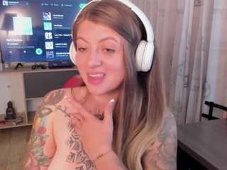 emmaa-hostt