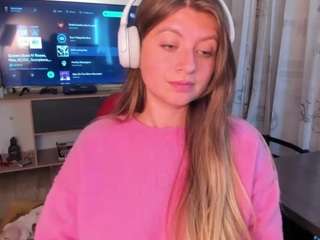 emmaa-hostt