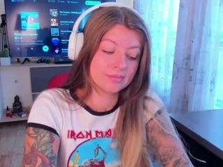 emmaa-hostt