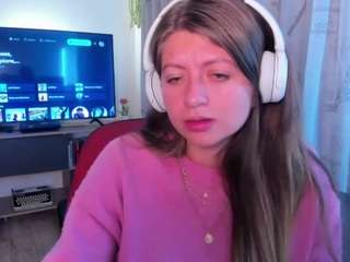 emmaa-hostt