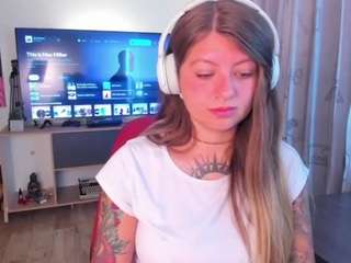 emmaa-hostt