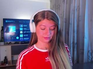 emmaa-hostt