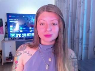 emmaa-hostt