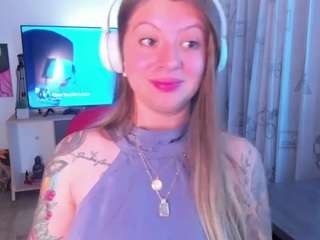 emmaa-hostt
