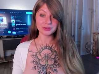 Emma live cam preview