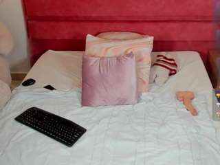 megaan-hot from CamSoda is Freechat