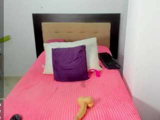 megaan-hot live webcam show