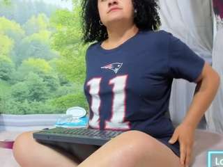 nikol32 live webcam show