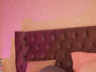 sellenasky Live Webcam on CamSoda