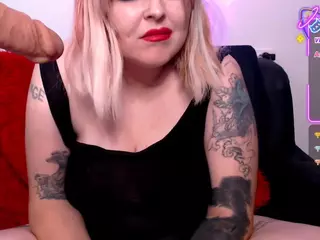 ChubbyPussycat's Live Sex Cam Show