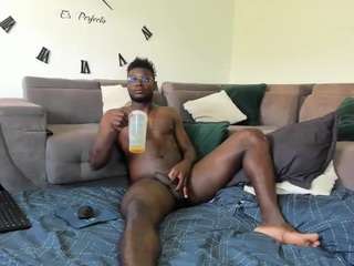 LIAH-BUFFEY-AND-JOSHUA-PERRY