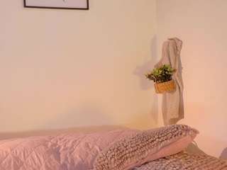 deviildoll Live Webcam on CamSoda