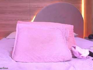 karla-011 live webcam show