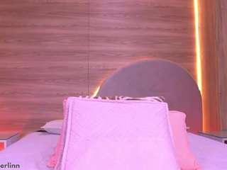 karla-011 live webcam show