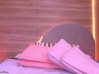 karla-011 live webcam show