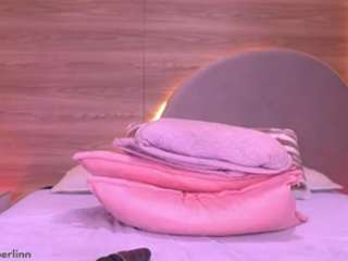 Danna Berlin live webcam show