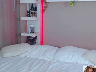 Kazzumi live webcam show