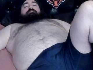 chubby-pale-bear Live Webcam on CamSoda
