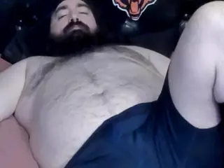Poor College Bear -- Need Tokens's Live Sex Cam Show