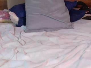 naomhy Sex Cam Show