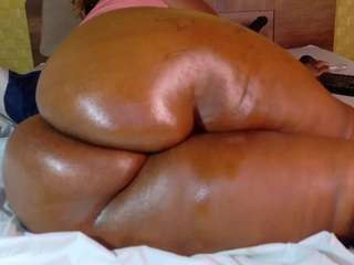 naomhy live webcam show