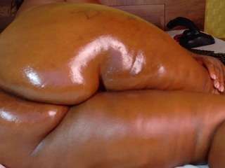 naomhy live webcam show