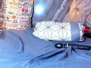 Naomhy's Live Sex Cam Show