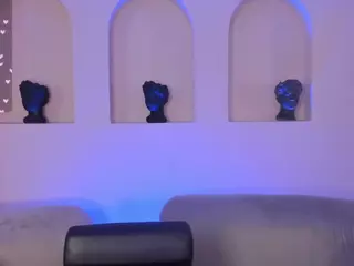 Louren Rouge's Live Sex Cam Show