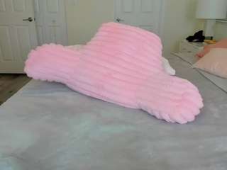 Live webcam model bbygirlzoe on Soda Cams