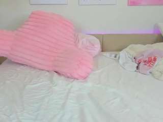 bbygirlzoe Live Webcam on CamSoda