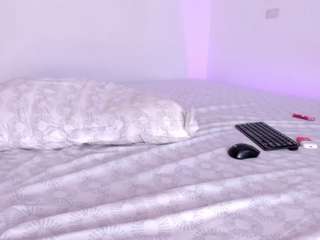 dayanafrishman Live Webcam on CamSoda