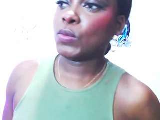 annie-ebony Live Webcam on CamSoda