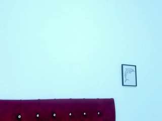conniee-manuela webcam model