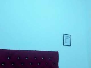  conniee-manuela chat room