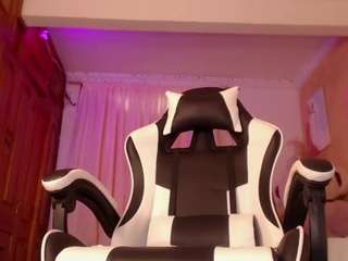 sara0608 live cam profile