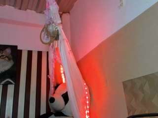 lilithsavett Webcam Model Profile