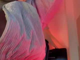 lilithsavett's Live Sex Cam Show