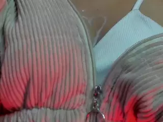 lilithsavett's Live Sex Cam Show