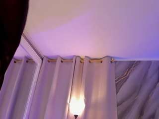 Lindarey live webcam show