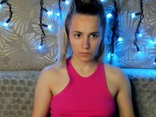 maggiecake webcam