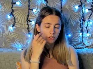 maggiecake Live Webcam on CamSoda