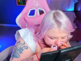 Yoki and Rory's Live Sex Cam Show
